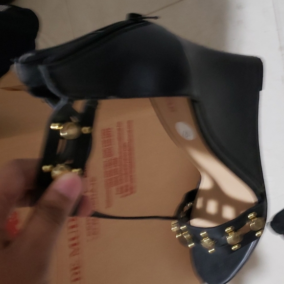 Just Fab wedge heels - Picture 2 of 3